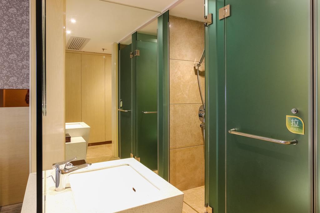 Paco Hotel Guangzhou East Railway Station Branch Esterno foto