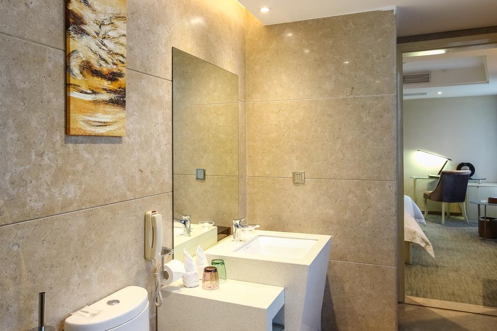 Paco Hotel Guangzhou East Railway Station Branch Esterno foto